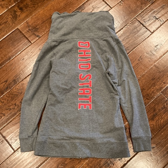 Women’s Ohio State Buckeyes Gray Funnel Neck Zipper Front Sweatshirt Size Medium - Picture 5 of 5
